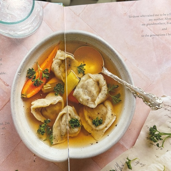 Nosh: Plant-Forward Recipes Celebrating Modern Jewish Cuisine Hardback Cookbook - Picture 4 of 9
